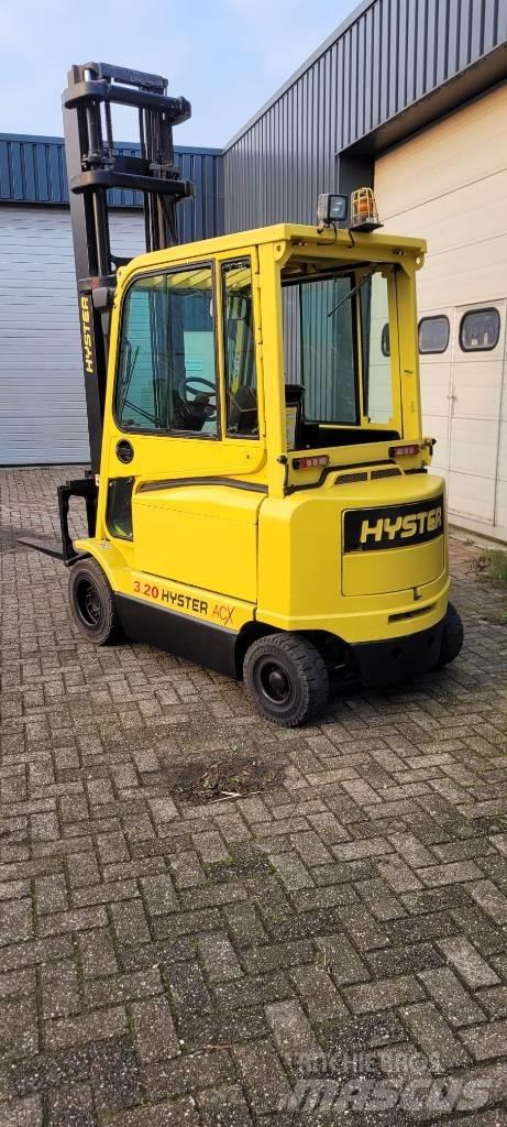 Hyster Heftruck Електрически вилични кари-повдигачи