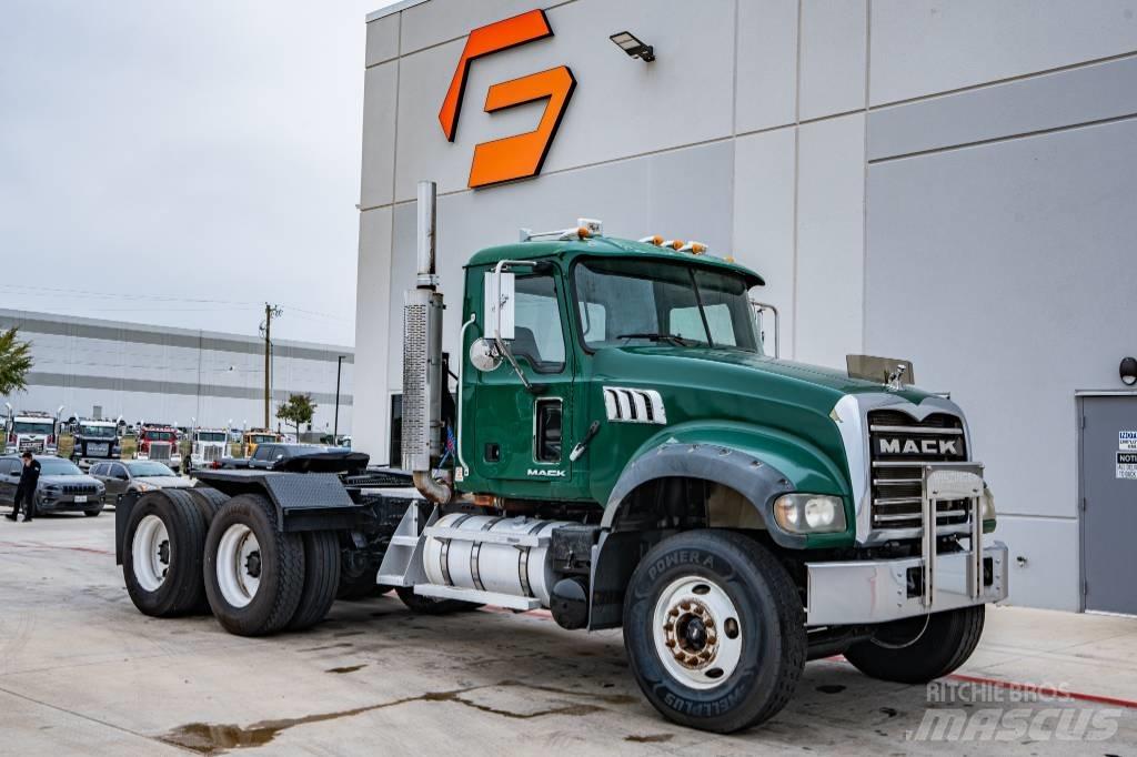 Mack Granite Влекачи