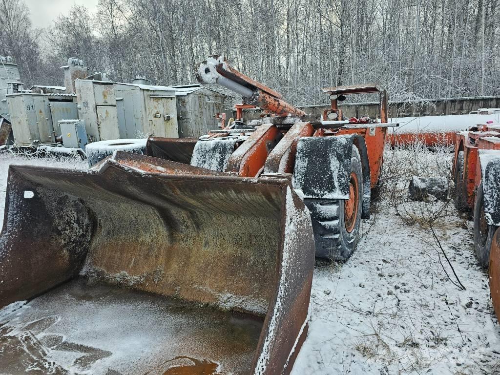 Sandvik Toro 301 D Подземни товарачи