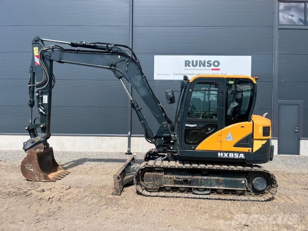 Hyundai HX 85 A Средни екскаватори 7т - 12т