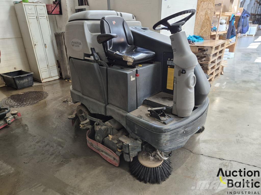 Nilfisk SC6500 Автоматични метачки с четки