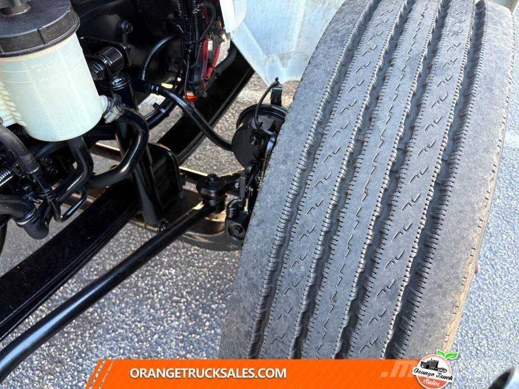 International MV607 Каросерии