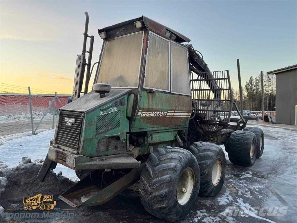 Gremo 704T Форуардери