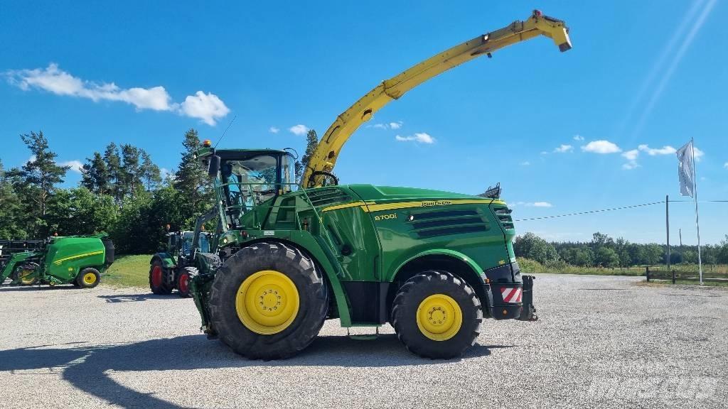 John Deere 8700i Самоходни фуражири