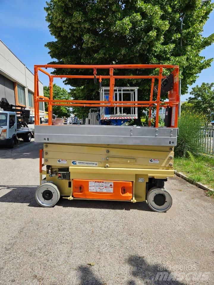 JLG 2630 ES Ножични работни платформи