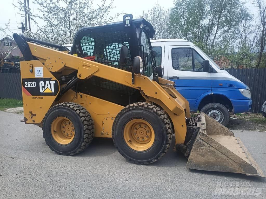 CAT 262 D XPS Мини товарачи
