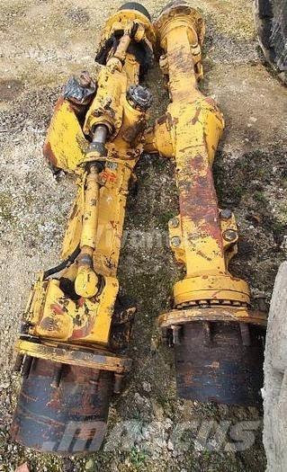 Liebherr 922 Оси