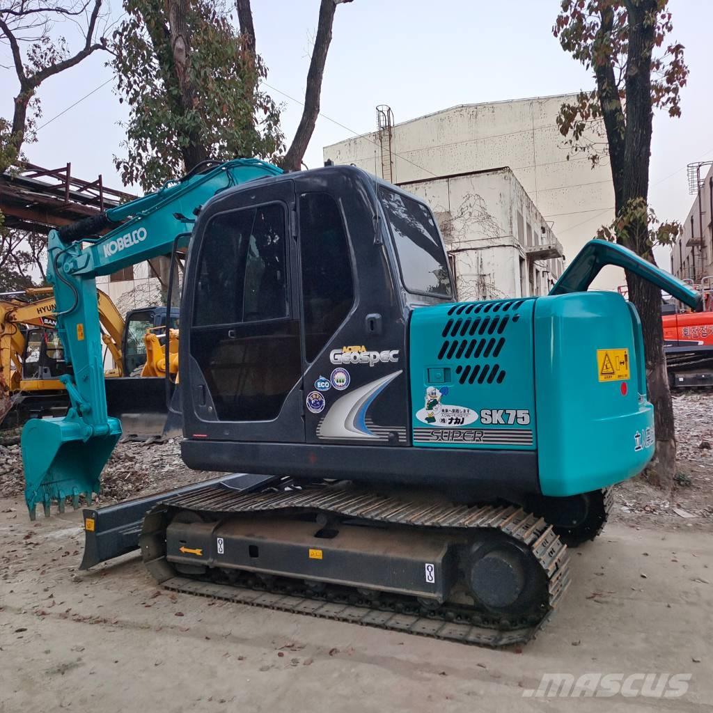 Kobelco SK 75 Мини екскаватори < 7 т