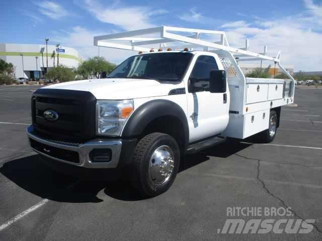 Ford F 550 SD Общински/универсални превозни средства
