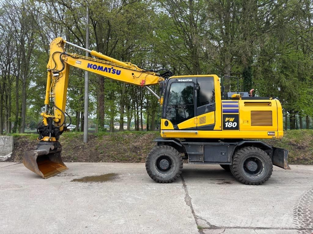 Komatsu PW180-11 Колесни екскаватори
