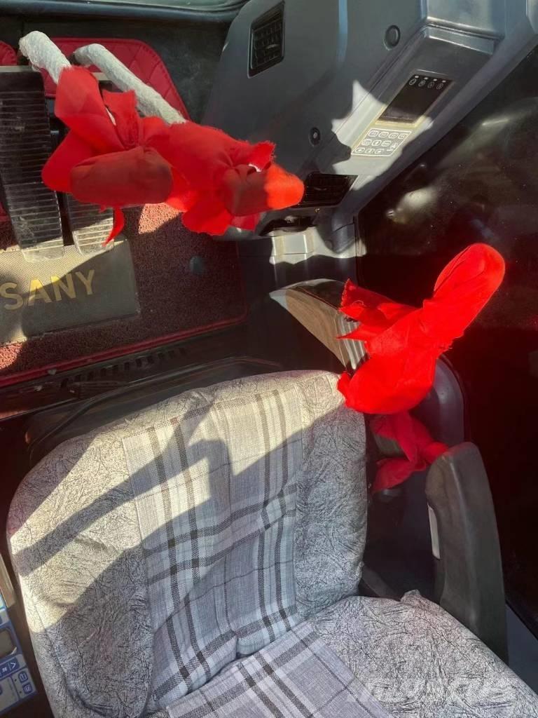 Sany SY75C Средни екскаватори 7т - 12т