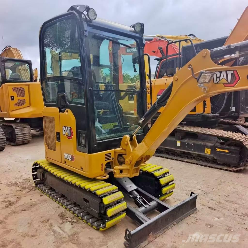 CAT 302 Мини екскаватори < 7 т