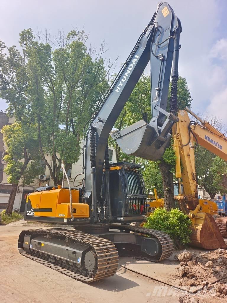 Hyundai HX 220 HD Верижен екскаватор