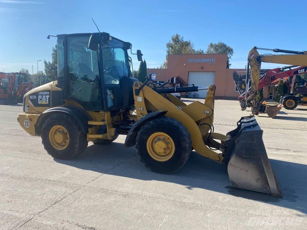 CAT 907 H 2 Колесни товарачи