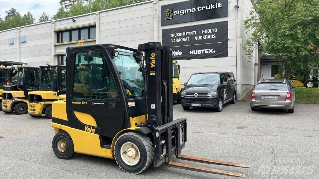 Yale GDP30VX Дизелови камиони