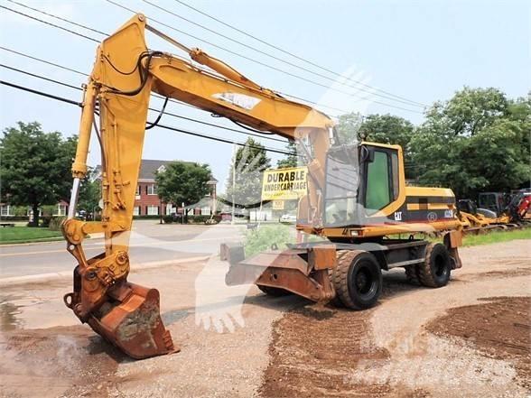 CAT M320 Колесни екскаватори