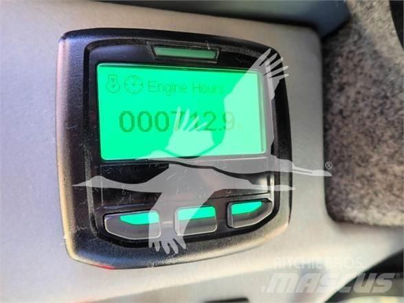 Gehl V270 Мини товарачи
