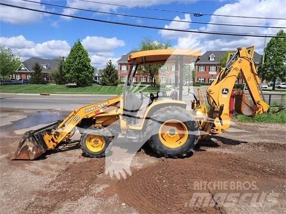 John Deere 110 Товарач със заден ексватор