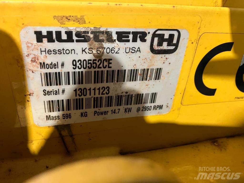 Hustler X-ONE RD Компактни трактори