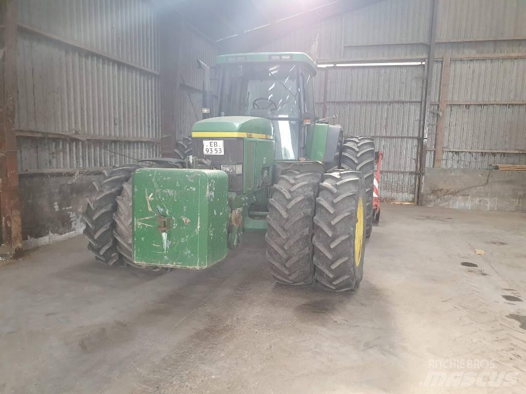 John Deere 7710 Трактори