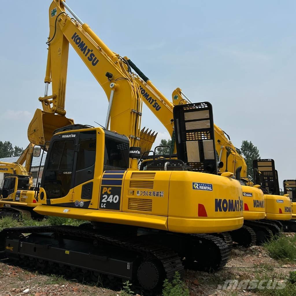 Komatsu 240-8 Верижен екскаватор