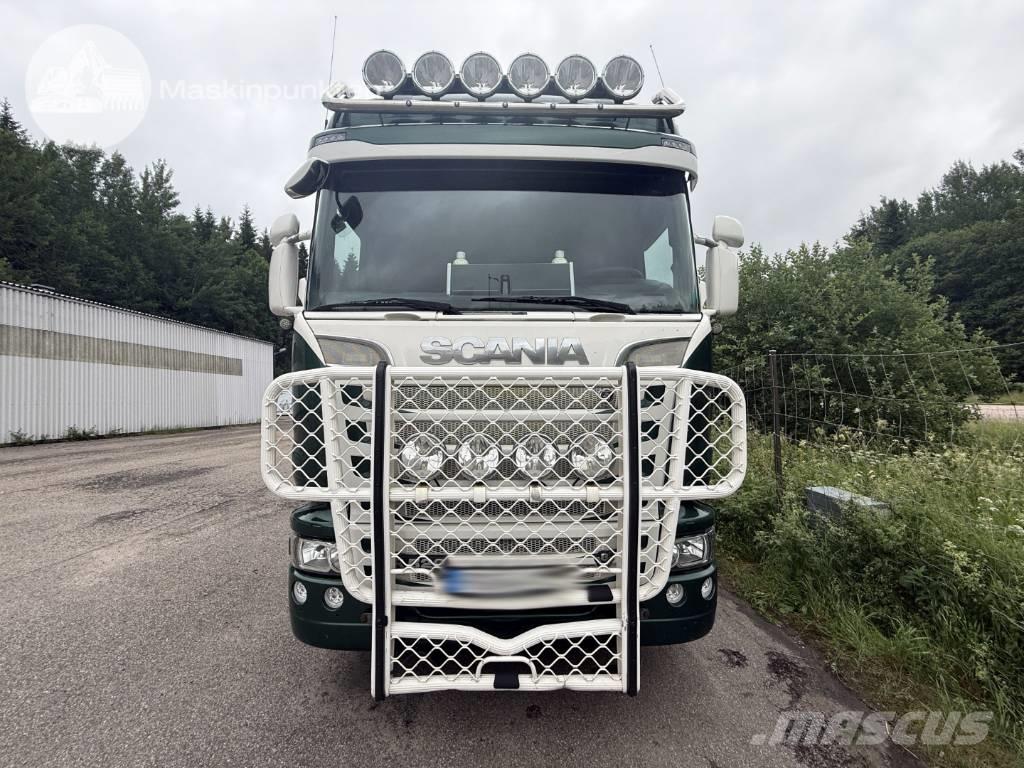 Scania R 520 LB Камиони с кран с кука