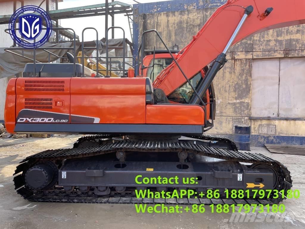 Doosan DX 300 LC Верижен екскаватор