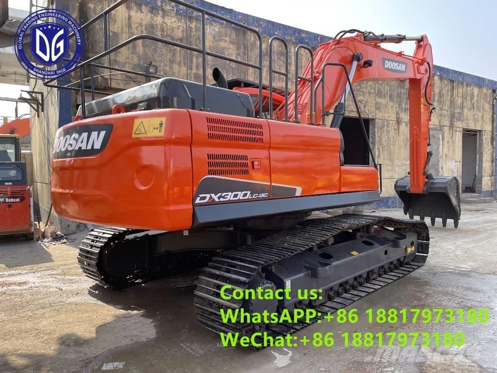 Doosan DX 300 LC Верижен екскаватор
