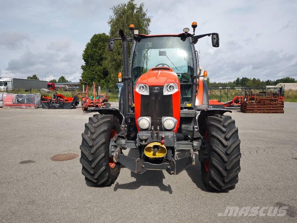 Kubota M135GX-II Трактори