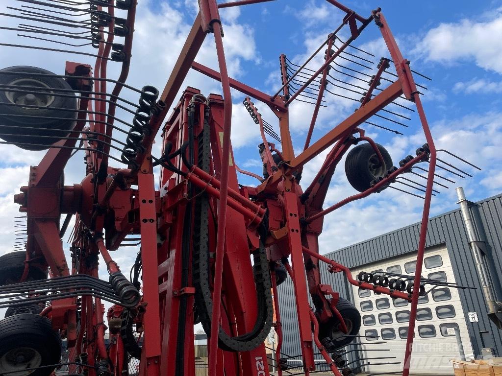 Kuhn GA 15021 Гребла и сенообръщачки