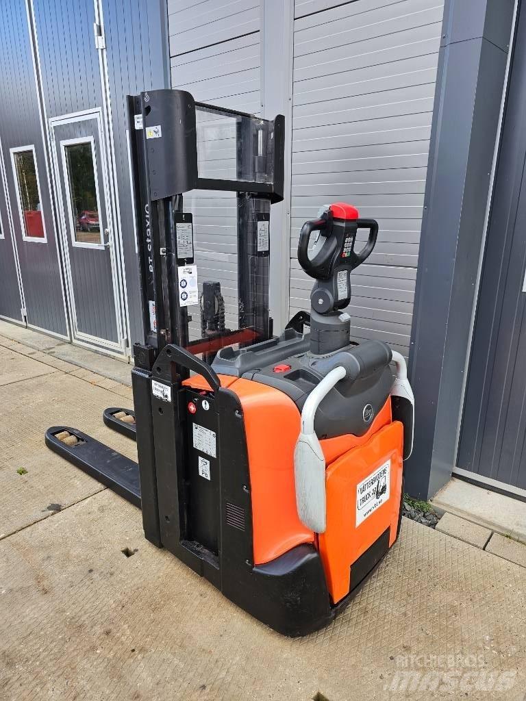 BT SPE 200 D 2500mm Колички високоповдигачи с теглич