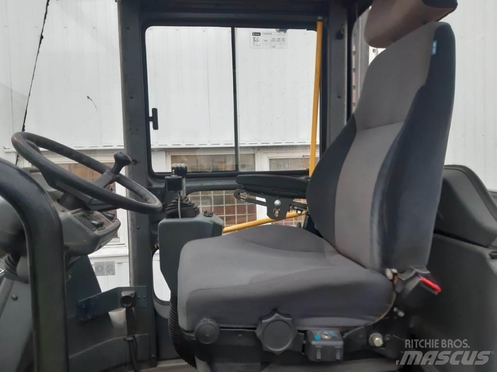 Kalmar DCE150-12 Дизелови камиони
