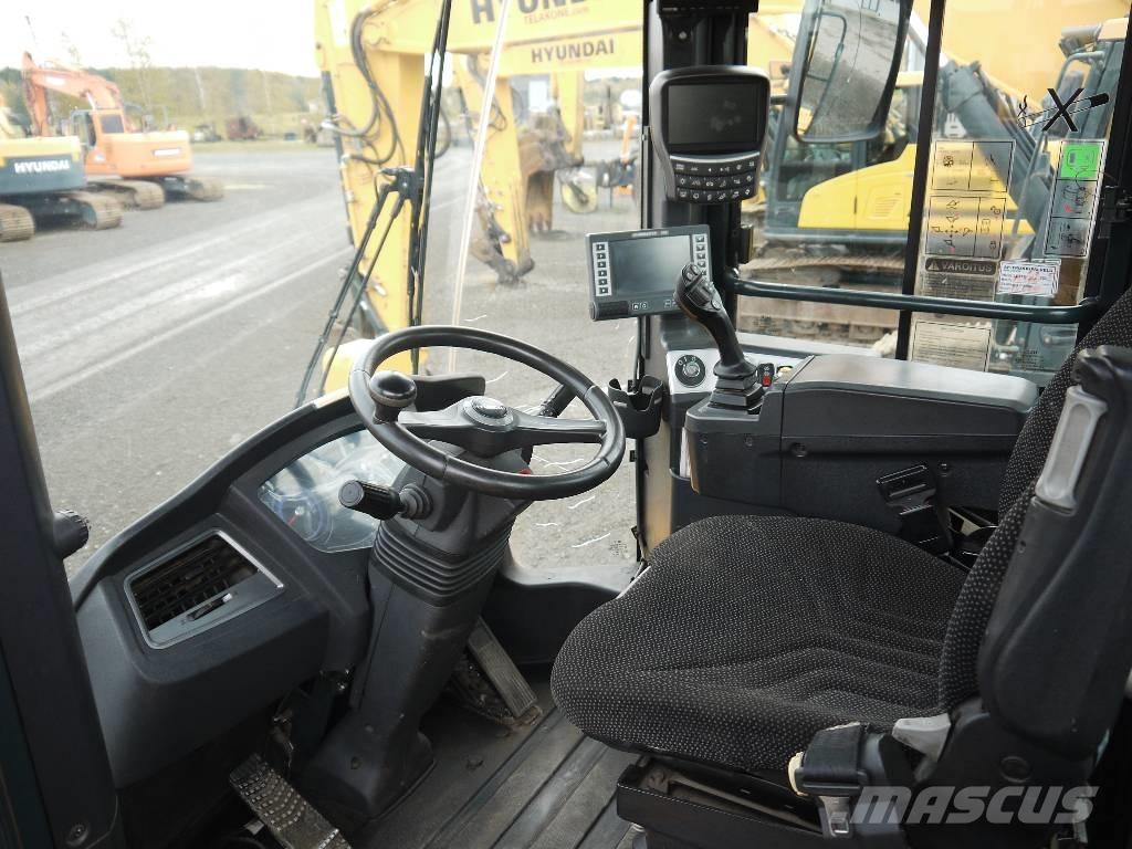 Hyundai HL955A Колесни товарачи