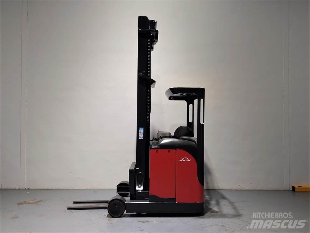Linde R14HD Ретрак/ Високоповдигач с изместване на вилката напред