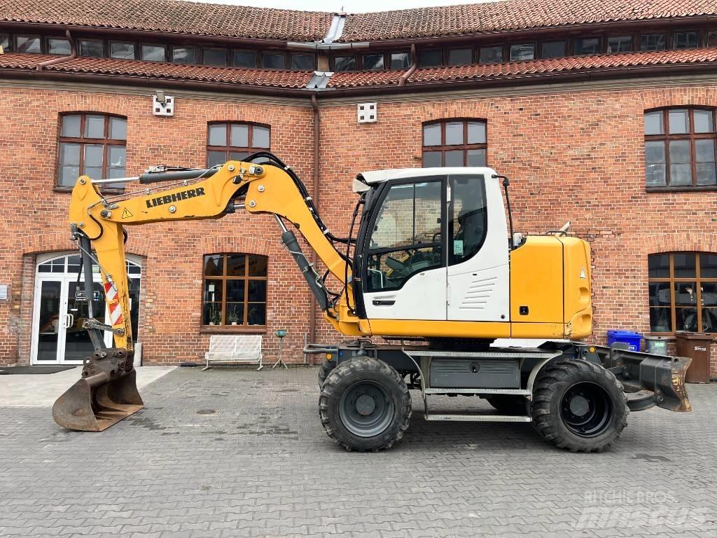 Liebherr A 910 Comp Колесни екскаватори