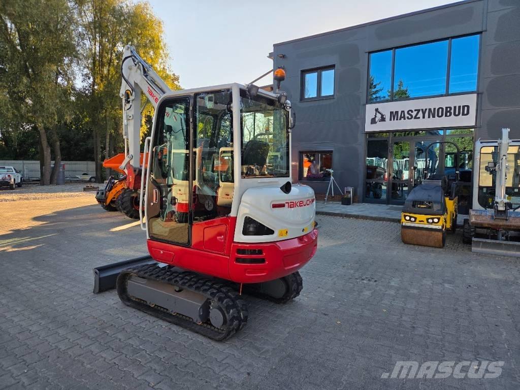 Takeuchi TB230 + HS03 Мини екскаватори < 7 т