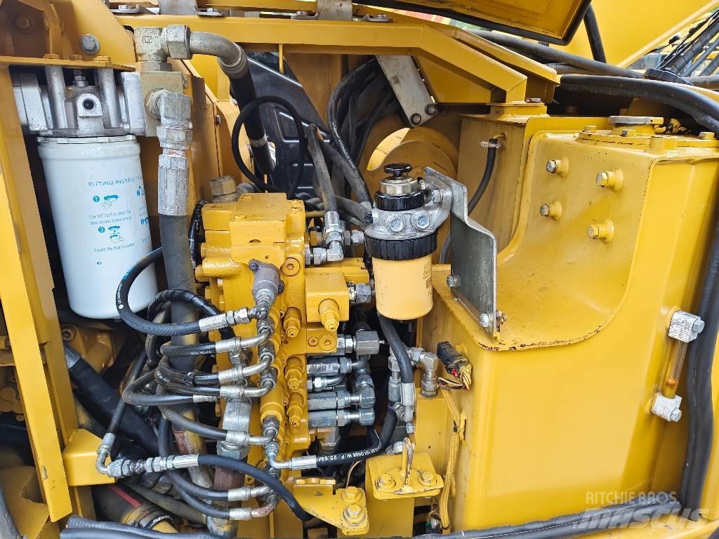 CAT 308 D Верижен екскаватор