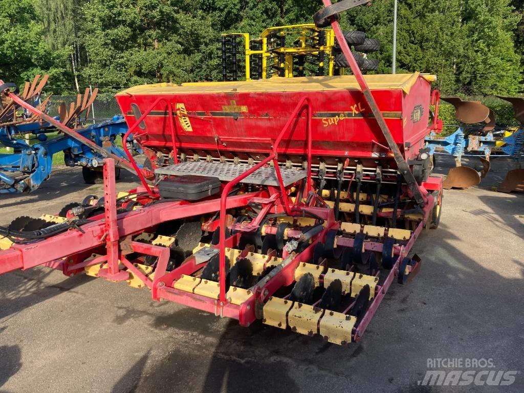 Väderstad Rapid 400C Комбинирани редосеялки