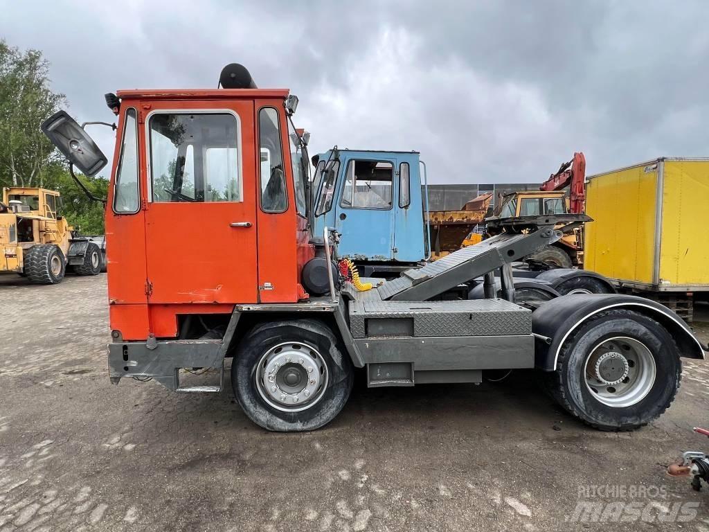 Bollnäs BT25T Терминални трактори