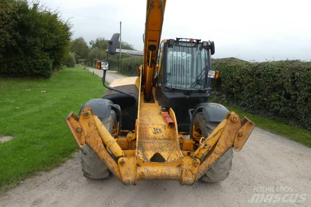 JCB 533-105 Телескопични товарачи
