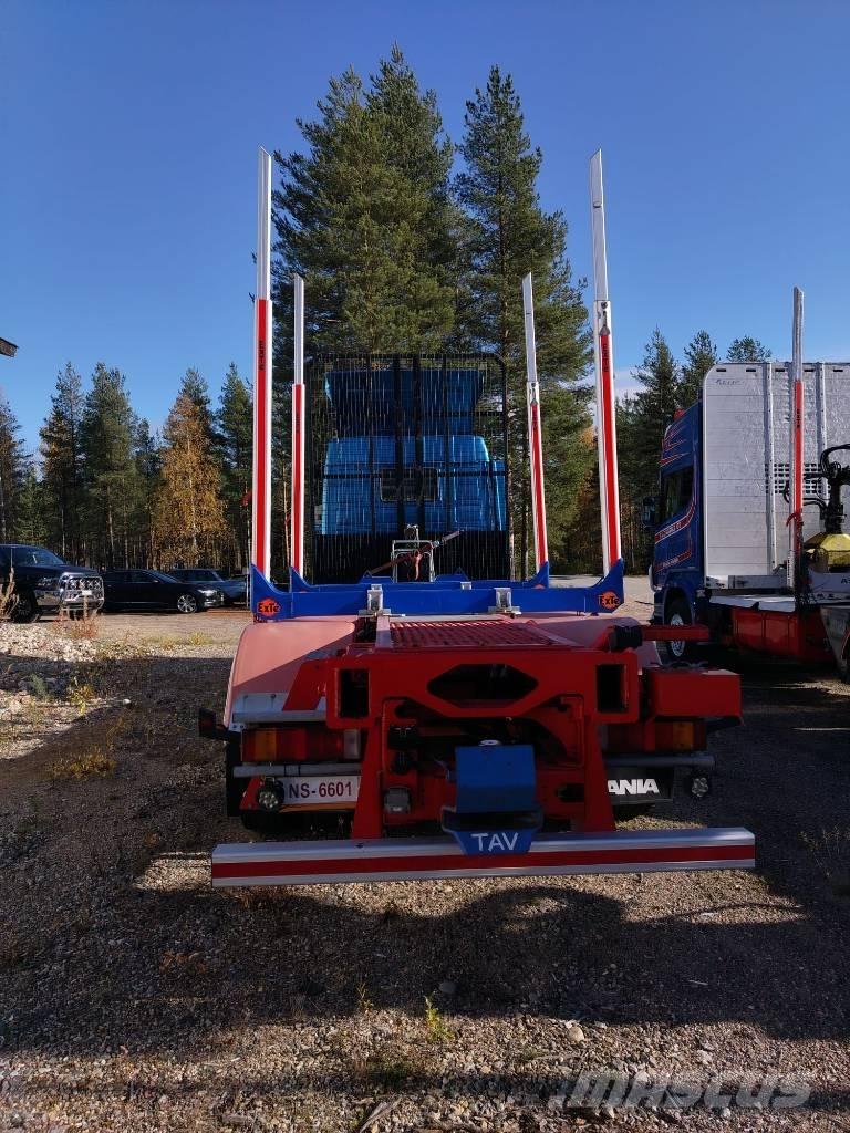 Scania R 143 450 За превоз на дървени трупи