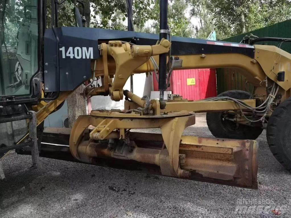 CAT 140 M Грейдери
