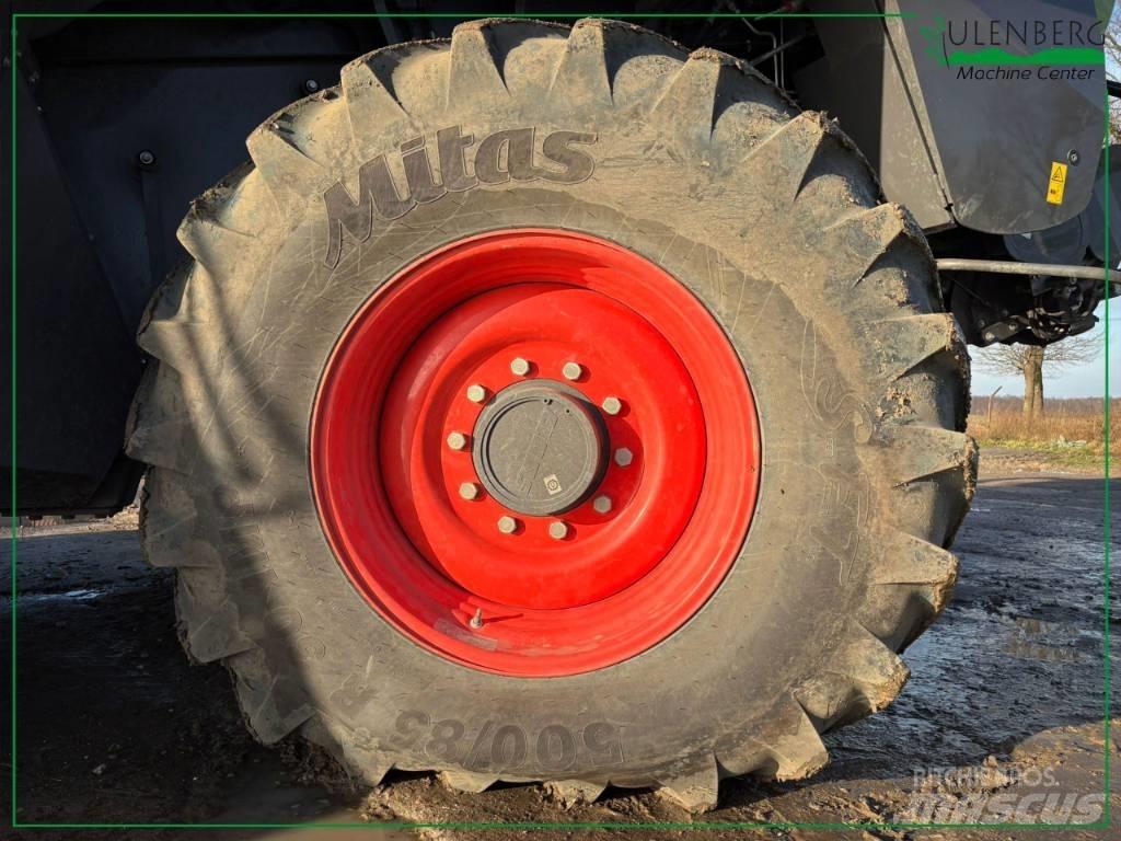 CLAAS Lexion 8700 TT Комбайни