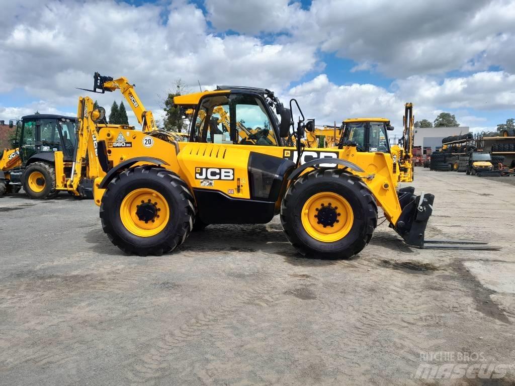 JCB 560-80 WM Телескопични челни товарачи
