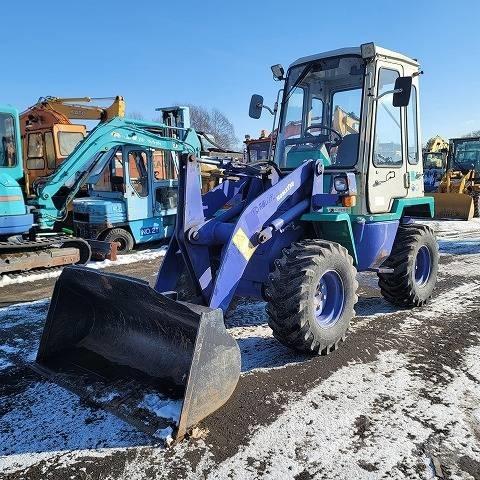 Komatsu WA30-5E0 Колесни товарачи