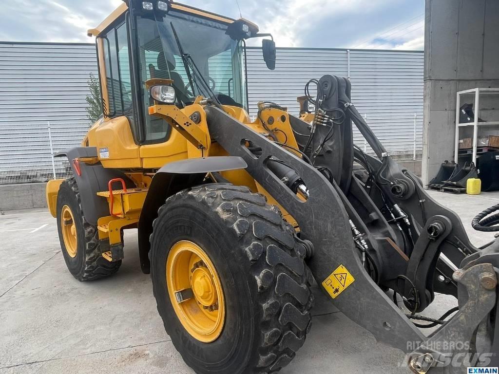 Volvo L 70 H Колесни товарачи
