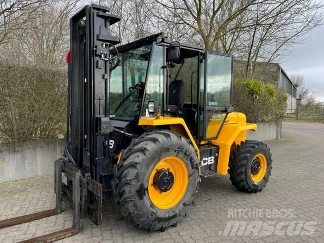 JCB 926-4 Камиони за херавни местности