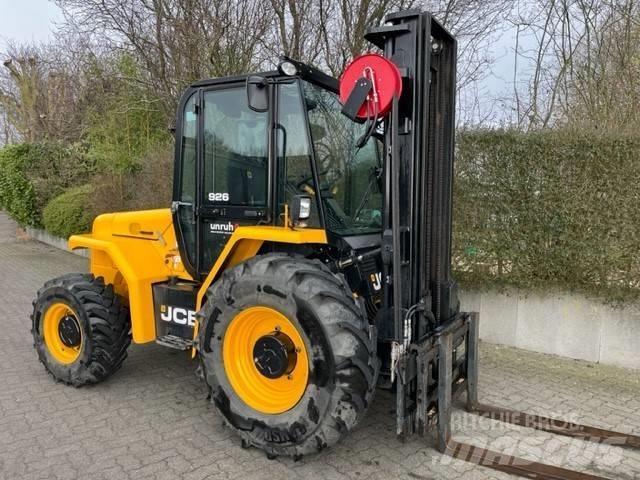 JCB 926-4 Камиони за херавни местности