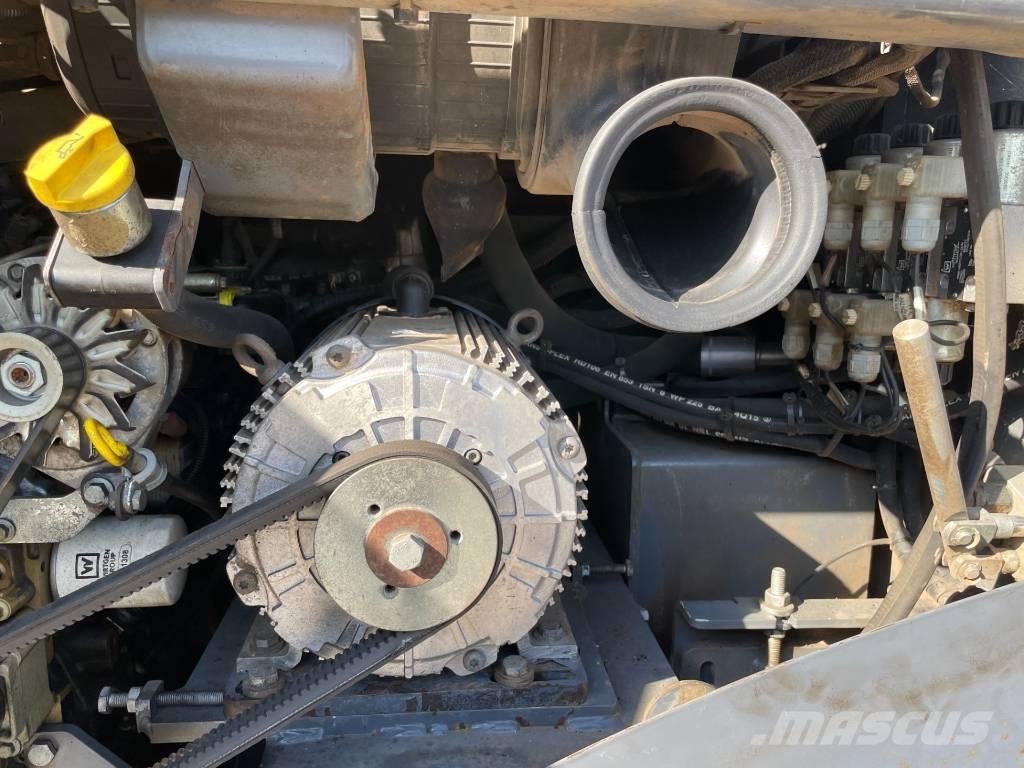 Vögele SUPER 800-3I Машини за асфалт