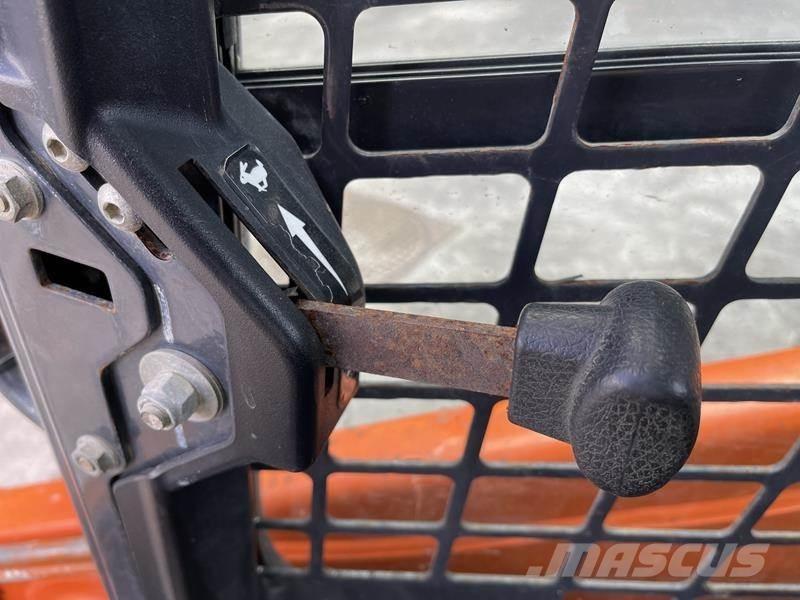 Bobcat S 450 Колесни товарачи